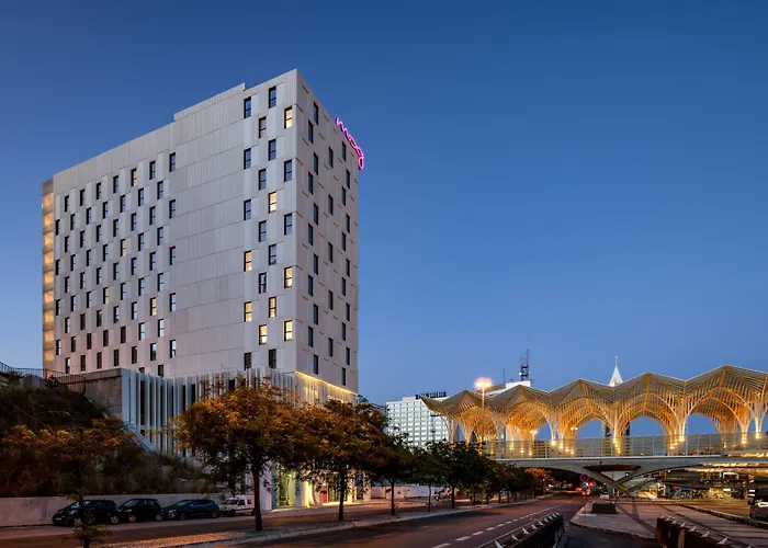Moxy Lisboa Oriente Hotel