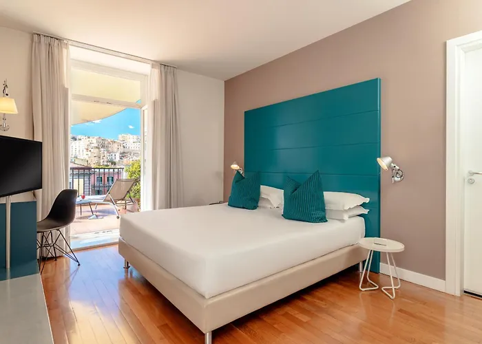 Hotel Piazza Bellini & Apartments Napels