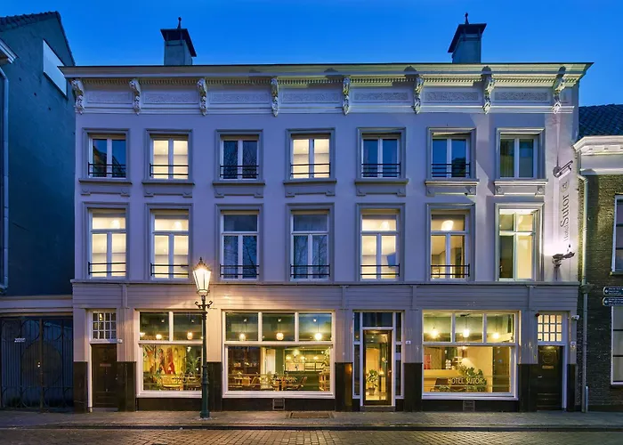 The Saints Sutor Hotel Breda