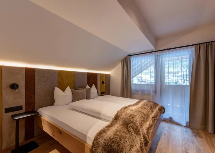 Hotel Garni Mirabell Ischgl