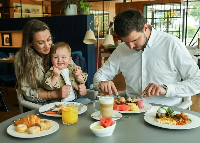 Courtyard By Marriott Amsterdam Hotel