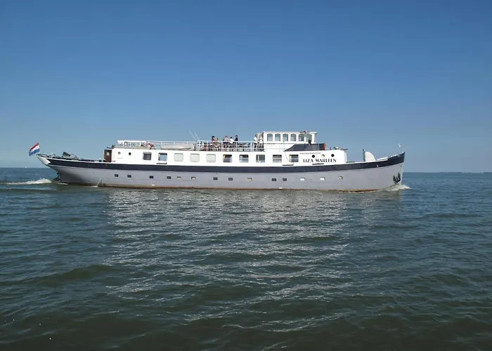 Botel Sailing Home Amsterdam