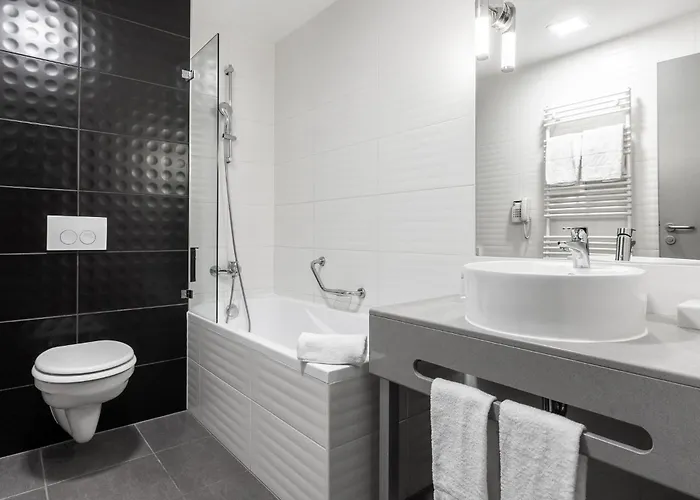 Akeah Verdi Boedapest