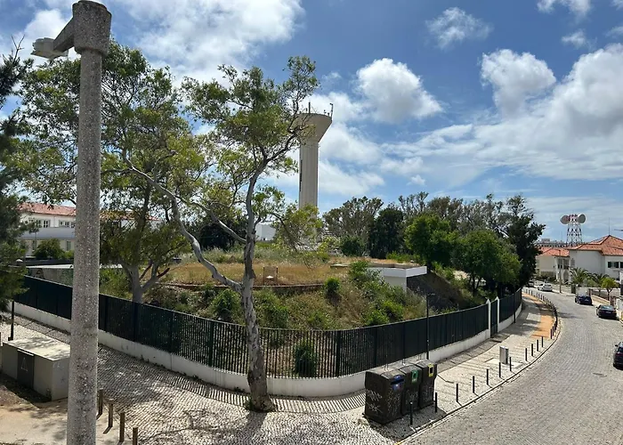 Alto House Faro, Al De Assinatura Modernista