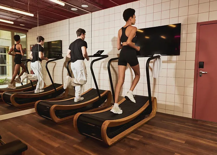 Lyf Gambetta Paris Aparthotel