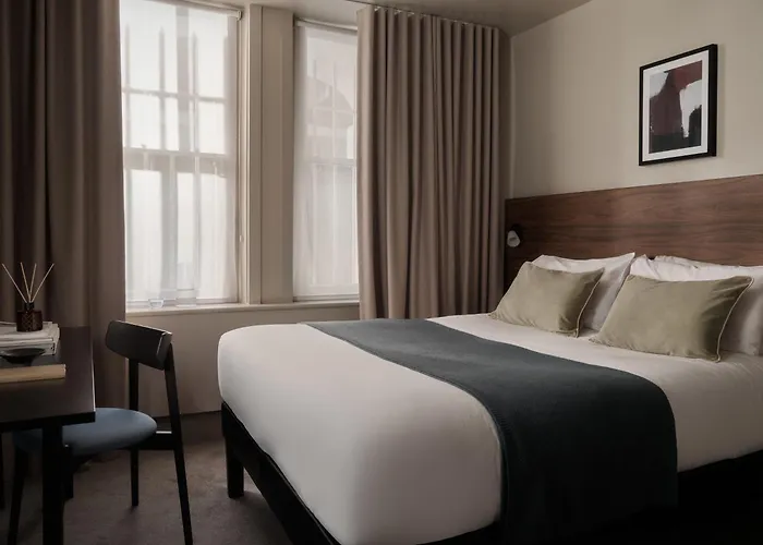 Bob W London Kensington Hotel