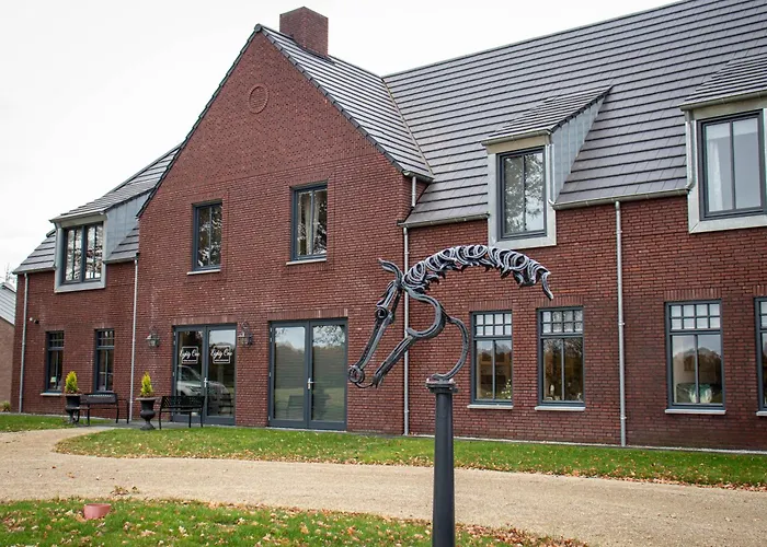 Eighty One Horse Boulevard Valkenswaard