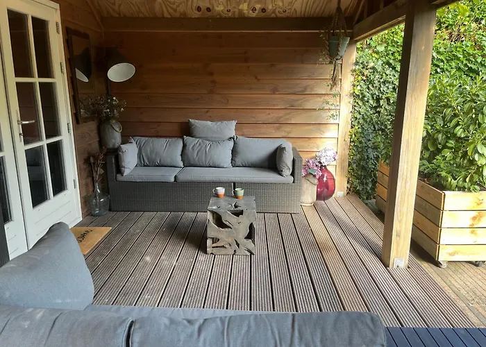 Het Houten Huis Hierden