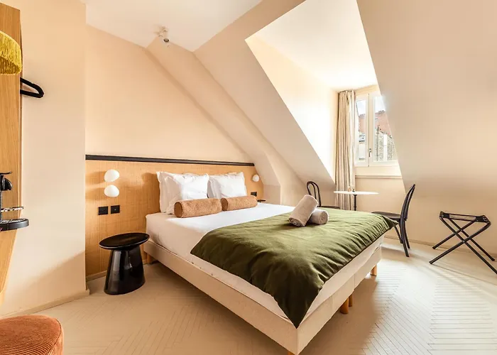 Maison Traversiere Parijs