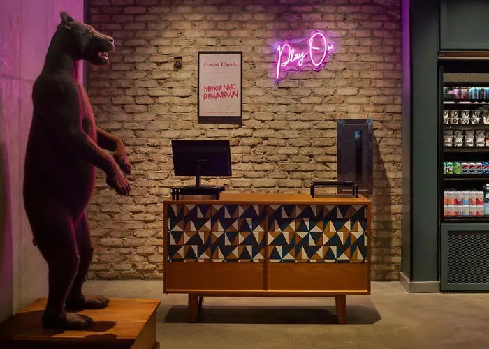 Moxy Nyc Downtown Hotel New York