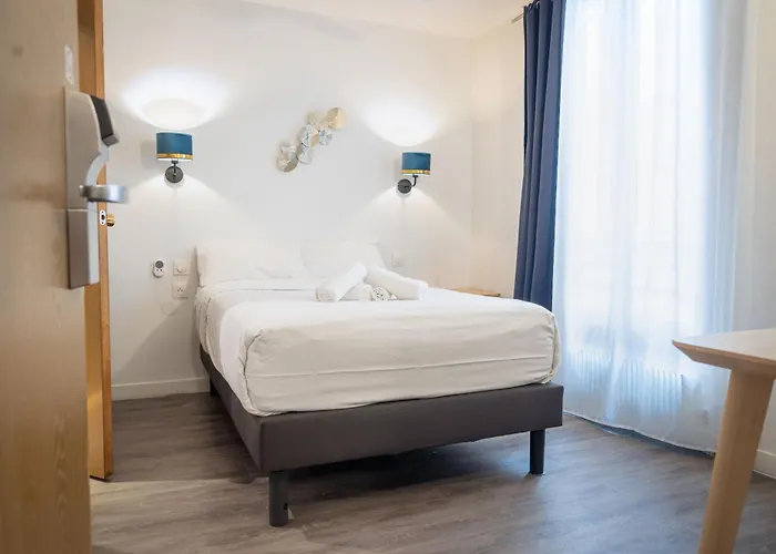 Hotel Du Maine Parijs