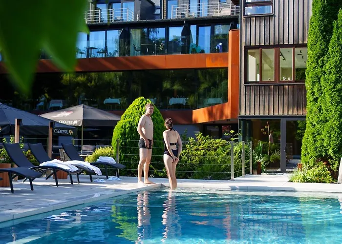 Hostellerie La Claire Fontaine, Logis Hotels & Spa Included La-Roche-en-Ardenne