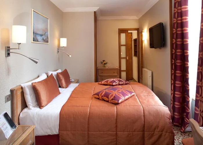 Hotel La Croix Blanche Mont-Saint-Michel