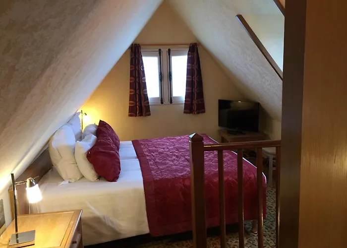 Hotel La Croix Blanche Mont-Saint-Michel