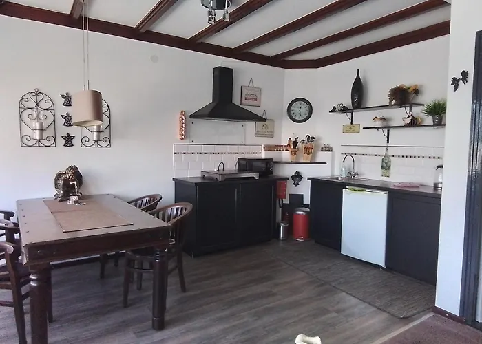 D'N Engel Bed and Breakfast Sittard