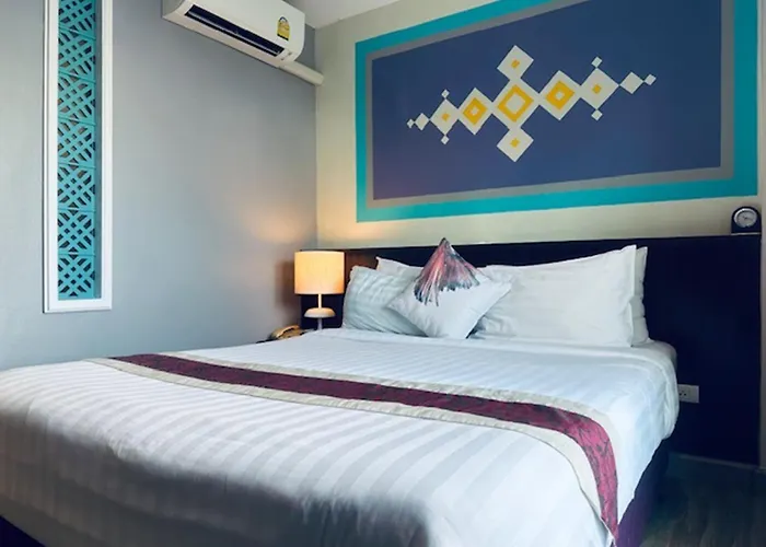 Sawasdee Hotel @ Sukhumvit Soi 8 Bangkok