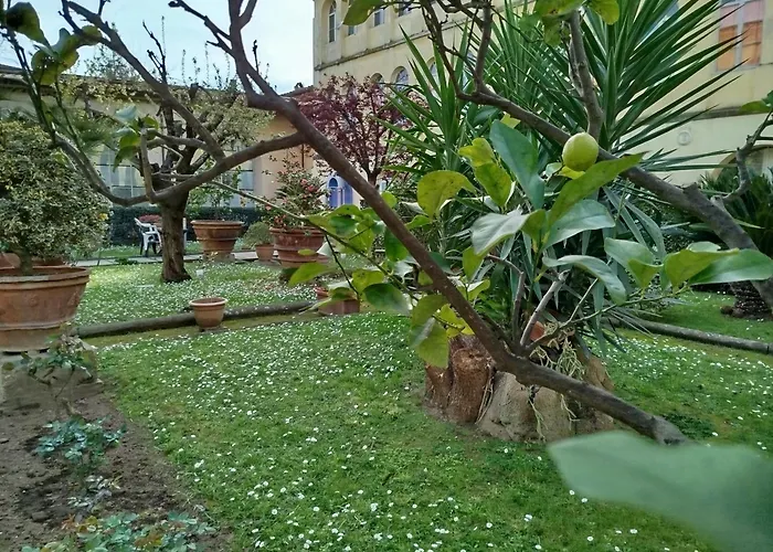 Casa Per Ferie Religiosa Figlie Di Nazareth Bed and Breakfast Pisa