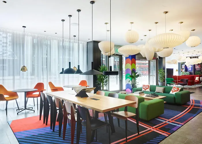 Citizenm London Victoria Station Hotel