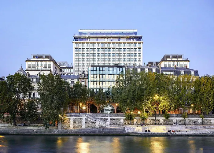 SO/ Paris Hotel