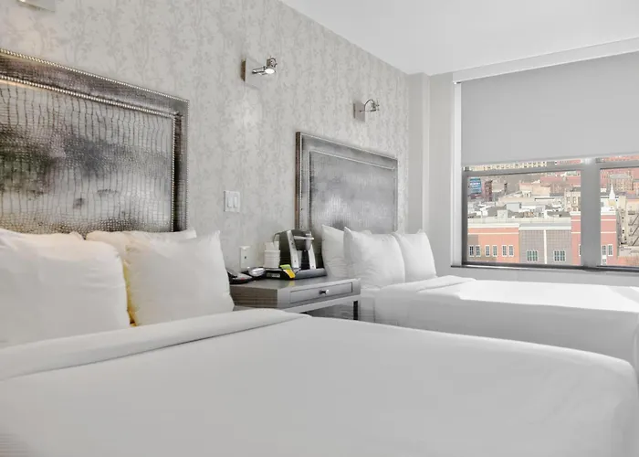Times Square West Hotel, BW Signature Collection New York