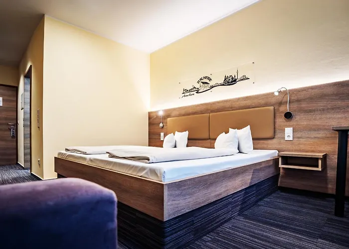 Hotel Zur Heide Aken