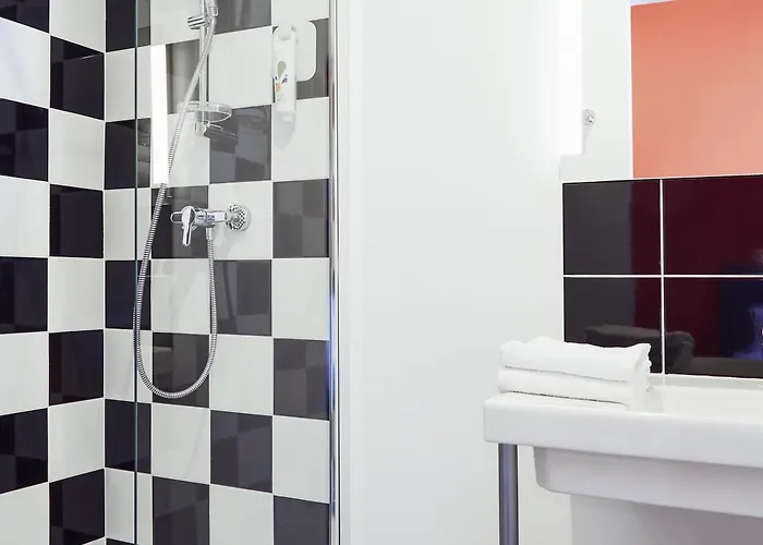 Ibis Styles Marseille Vieux Port Hotel