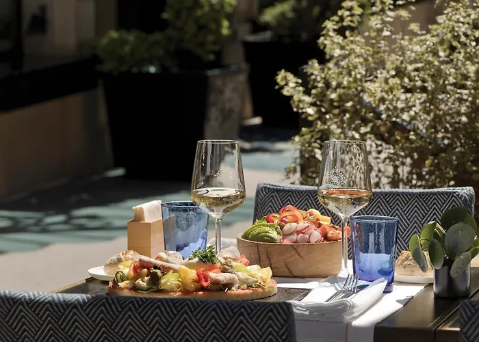 La Demeure Montaigne Hotel Parijs