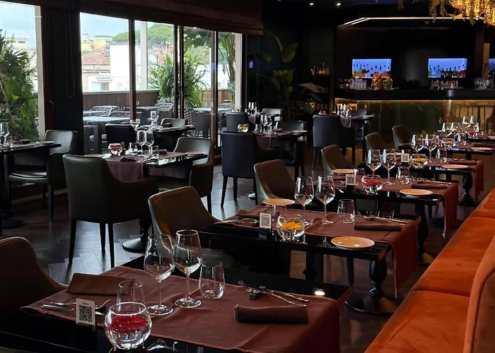 Radisson Blu Ghr Rome Hotel