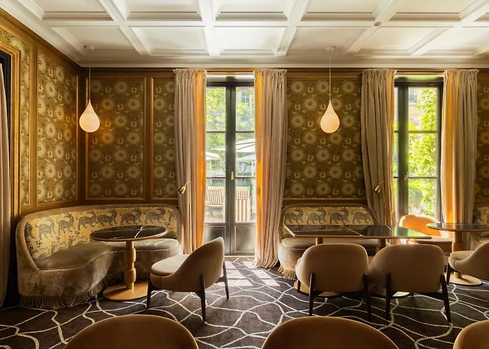 Le Pavillon De La Reine & Spa, Place Des Vosges Parijs