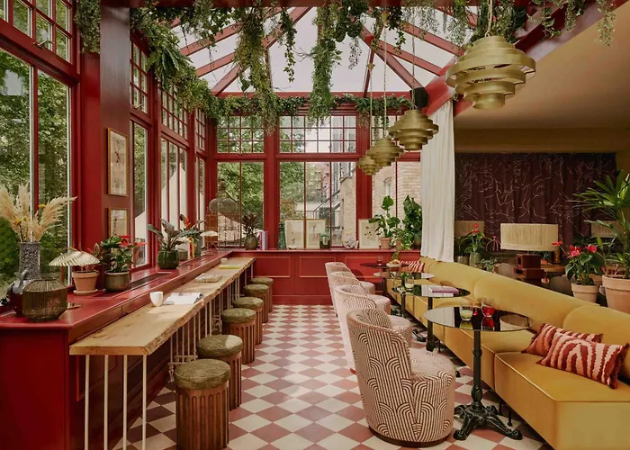 Ember Locke Kensington Hotel Londen