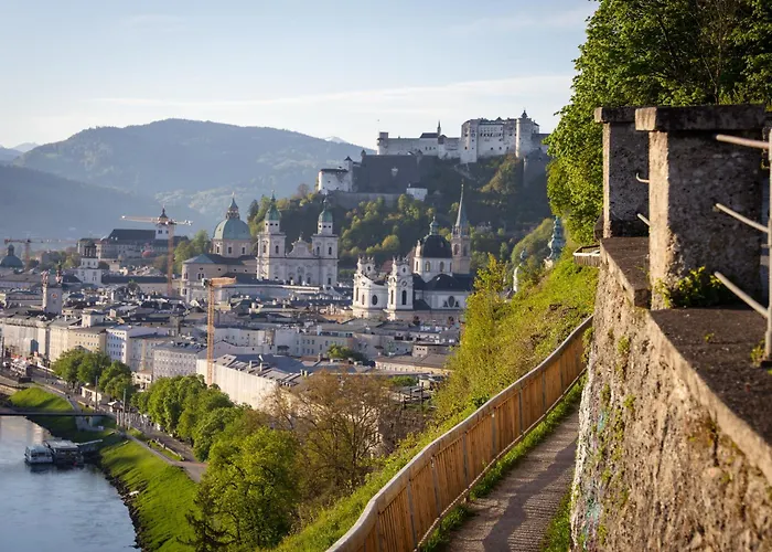 Hotel Schloss Moenchstein Salzburg