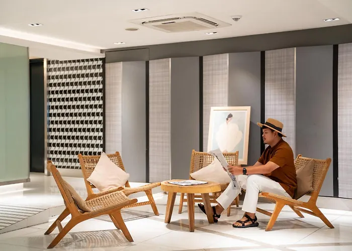 Golden Tulip Mandison Suites Bangkok