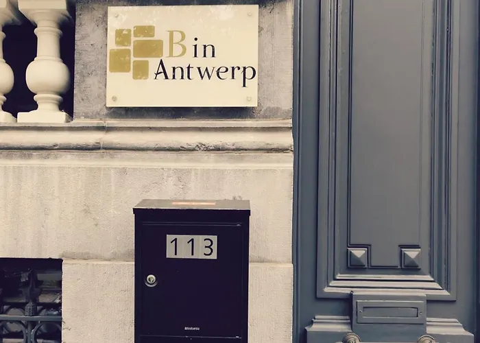 B in Antwerp Bed and Breakfast