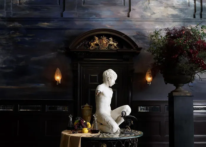Nomad London Hotel