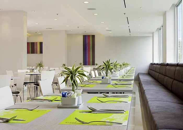Ibis Bangkok Sathorn Hotel