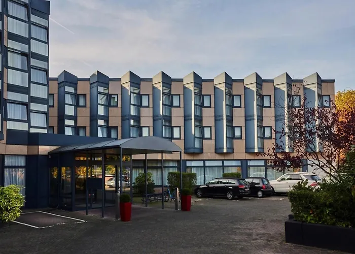 Sunday Hotel Koeln Bruehl
