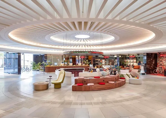 25Hours Hotel The Circle Keulen