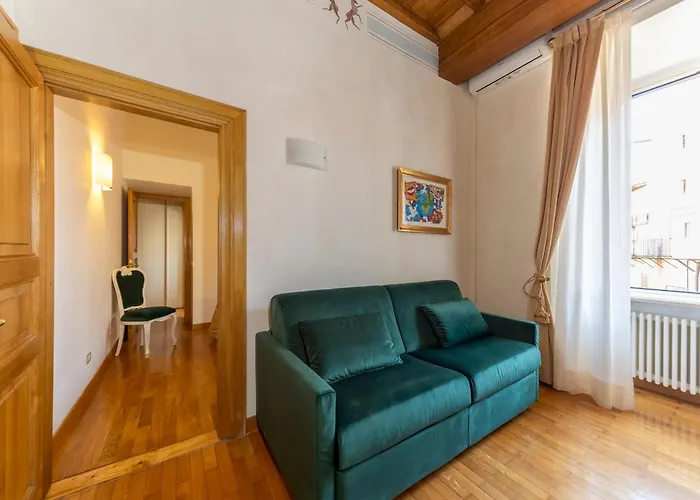 Pantheon Suites In Rome