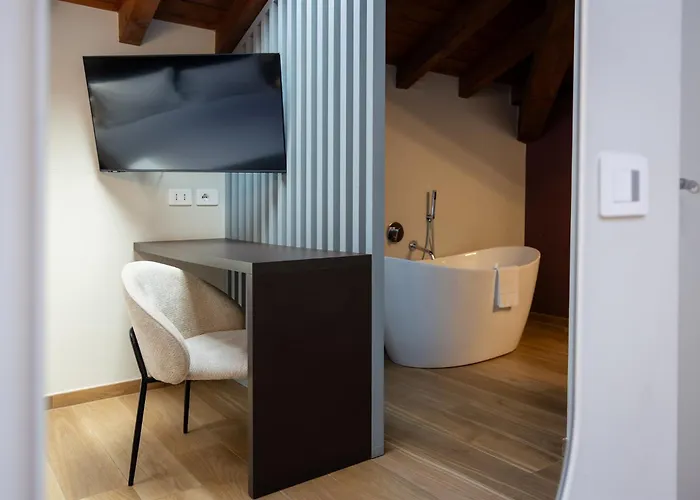 Rossovino Milano Boutique Bed and Breakfast