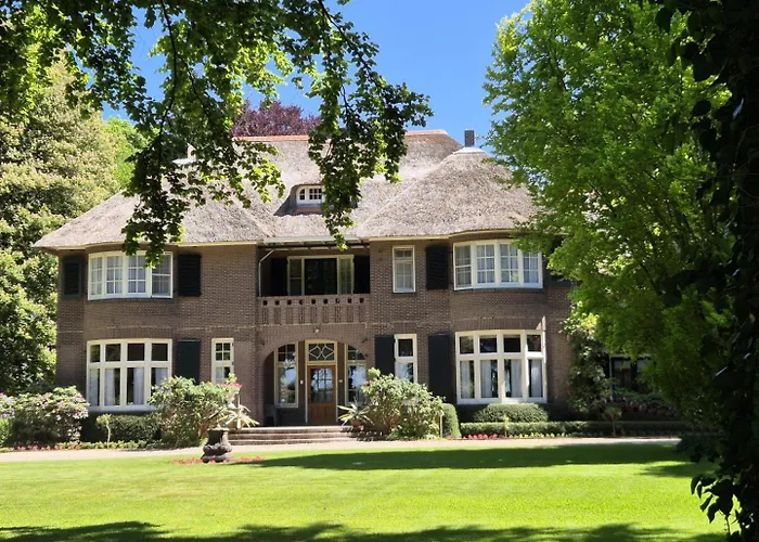 Huize Beukenstein Bed and Breakfast Lochem