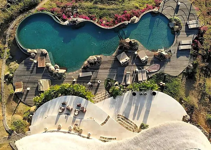 Mathis Lodge BALI