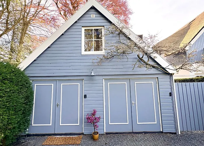 Het Blauwe Huisje Laren 