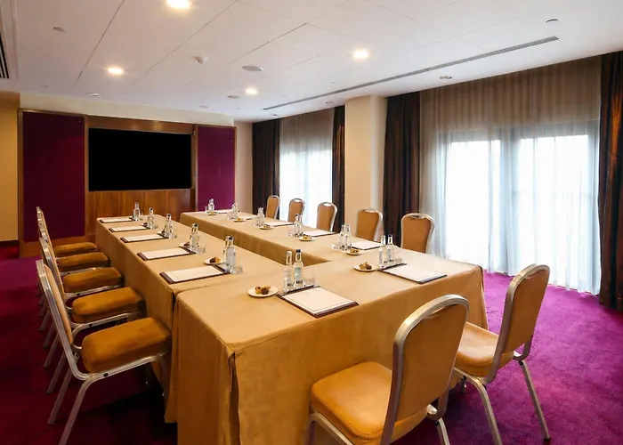 Canary Riverside Plaza Hotel Londen