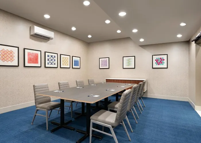 Holiday Inn Express - Jamaica - Jfk Airtrain - Nyc By Ihg New York