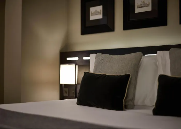 The Resident Victoria Hotel Londen