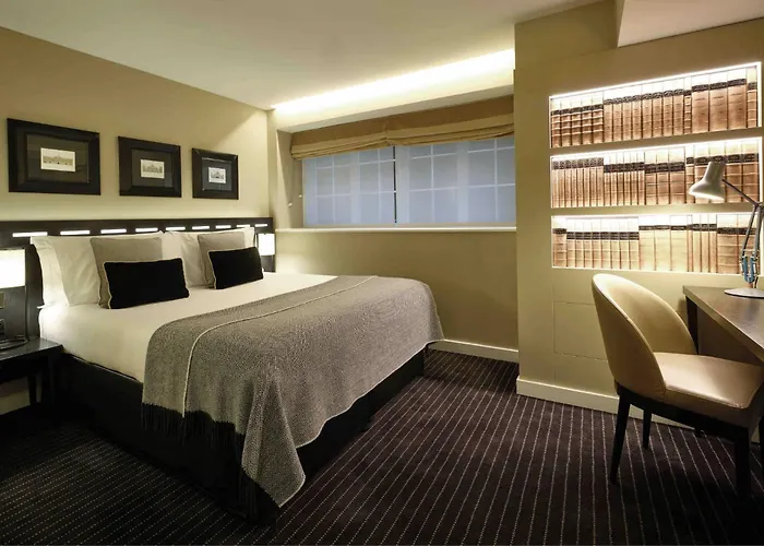 The Resident Victoria Hotel Londen