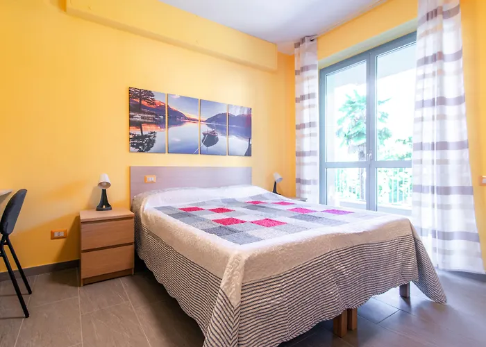 Casa Livio - Rooms And Studios Como