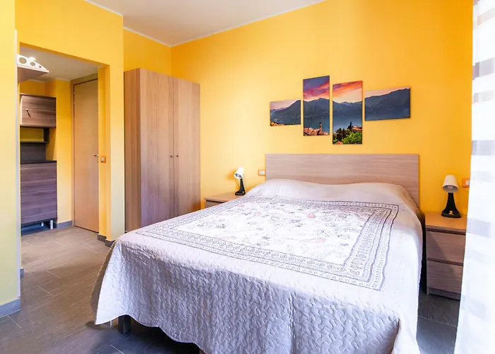 Casa Livio - Rooms And Studios Como