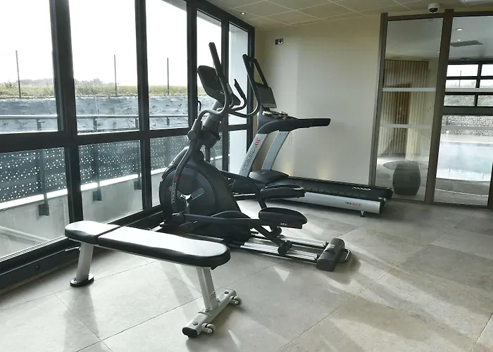 Golden Tulip Reims Bezannes Hotel