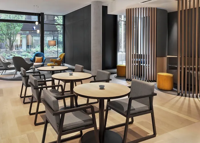 Courtyard By Marriott Freiburg Hotel